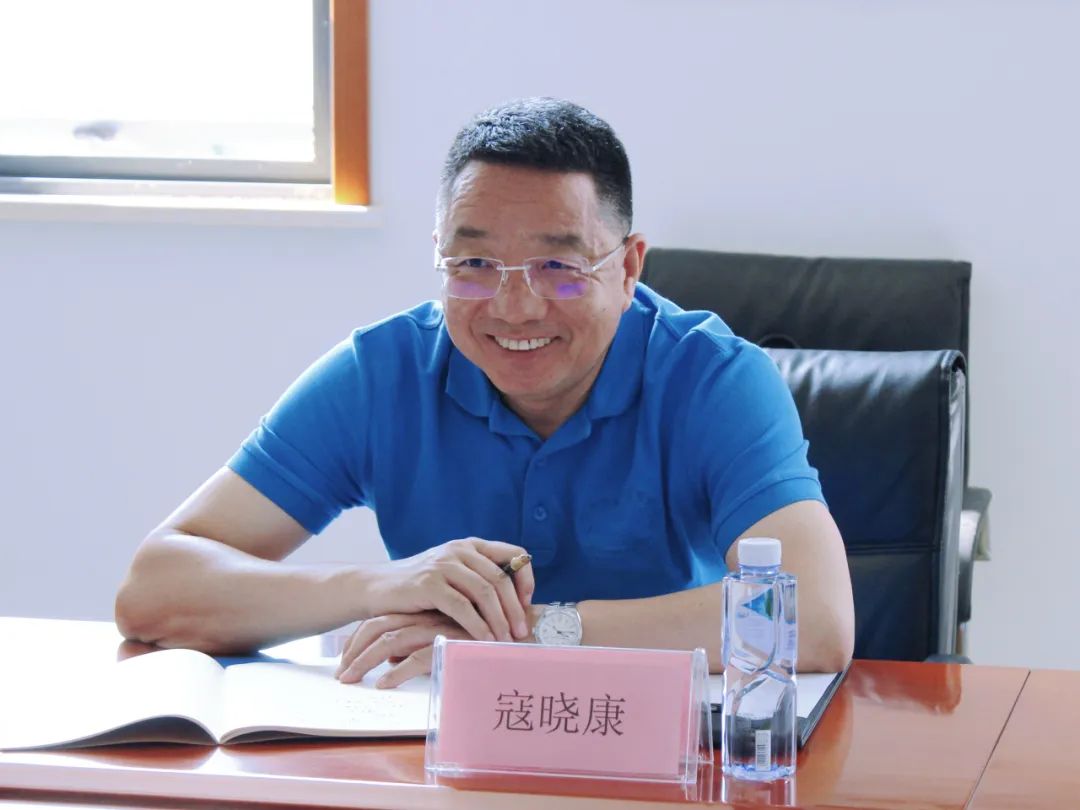 企業(yè)動(dòng)態(tài)  熱烈歡迎藍(lán)曉科技領(lǐng)導(dǎo)一行蒞臨中鈉儲能參觀考察8.jpg